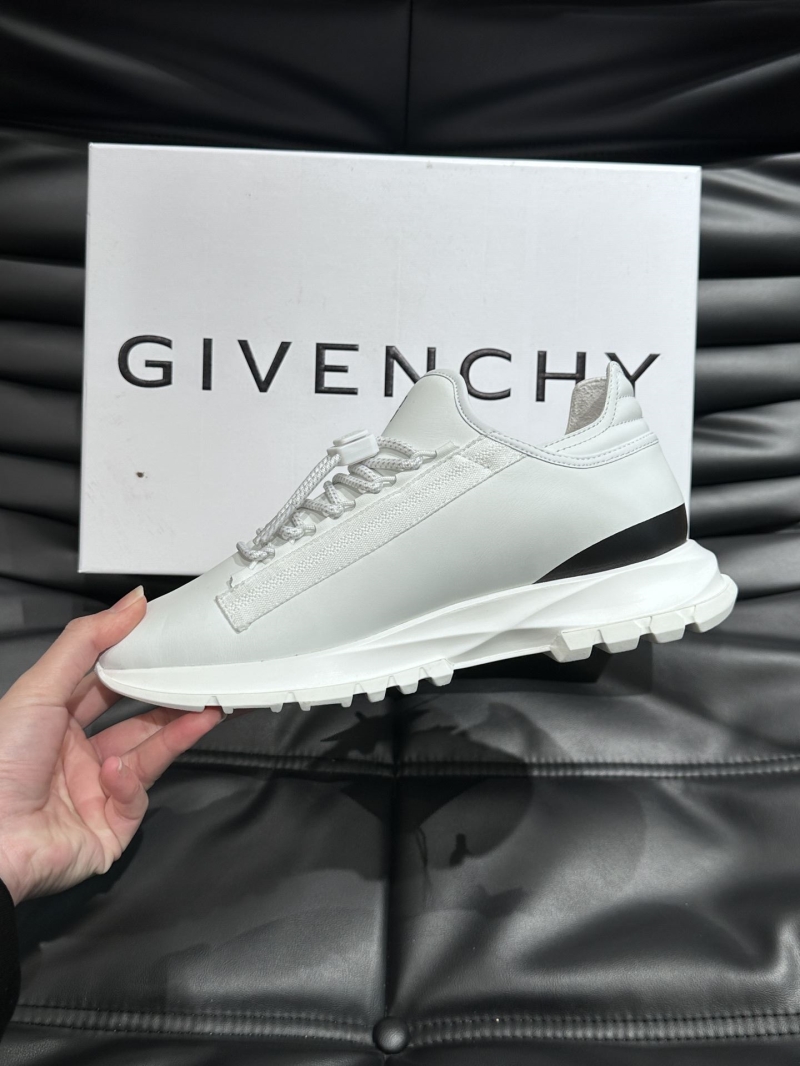 Givenchy Sneakers